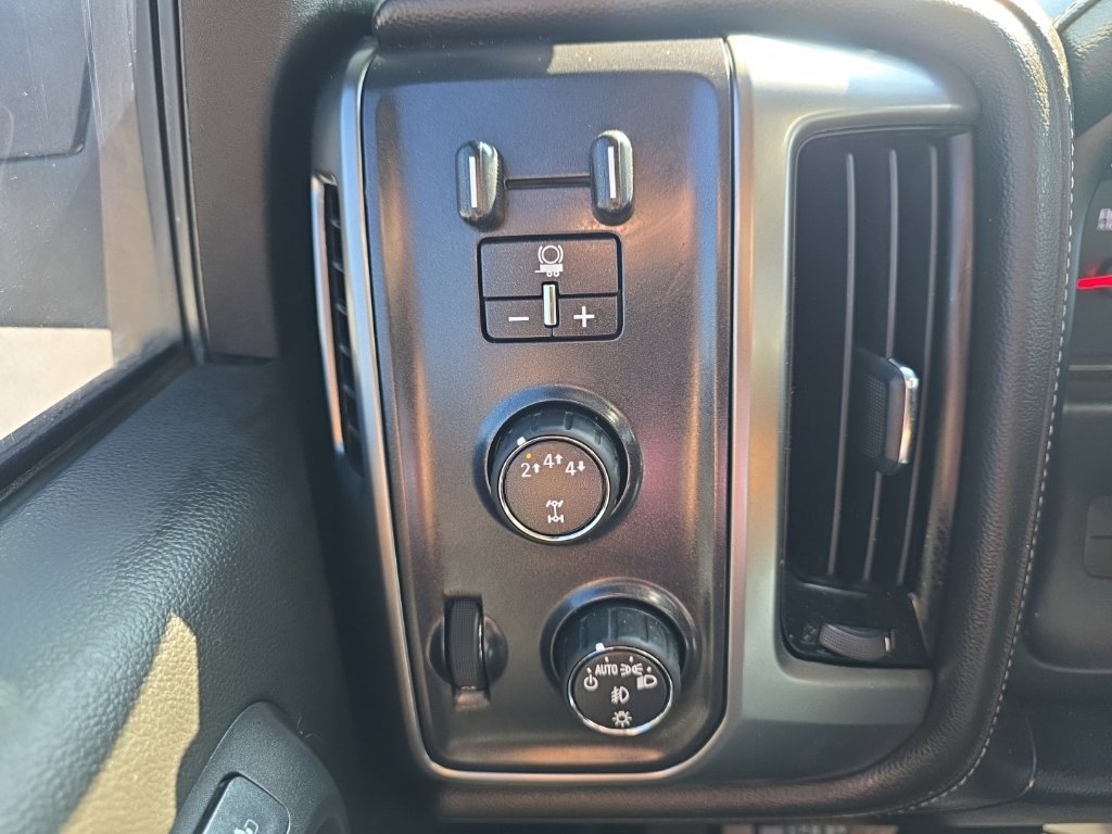 Used 2019 Chevrolet Silverado 2500 LTZ w/ Duramax Plus Package AWD/4WD image 32