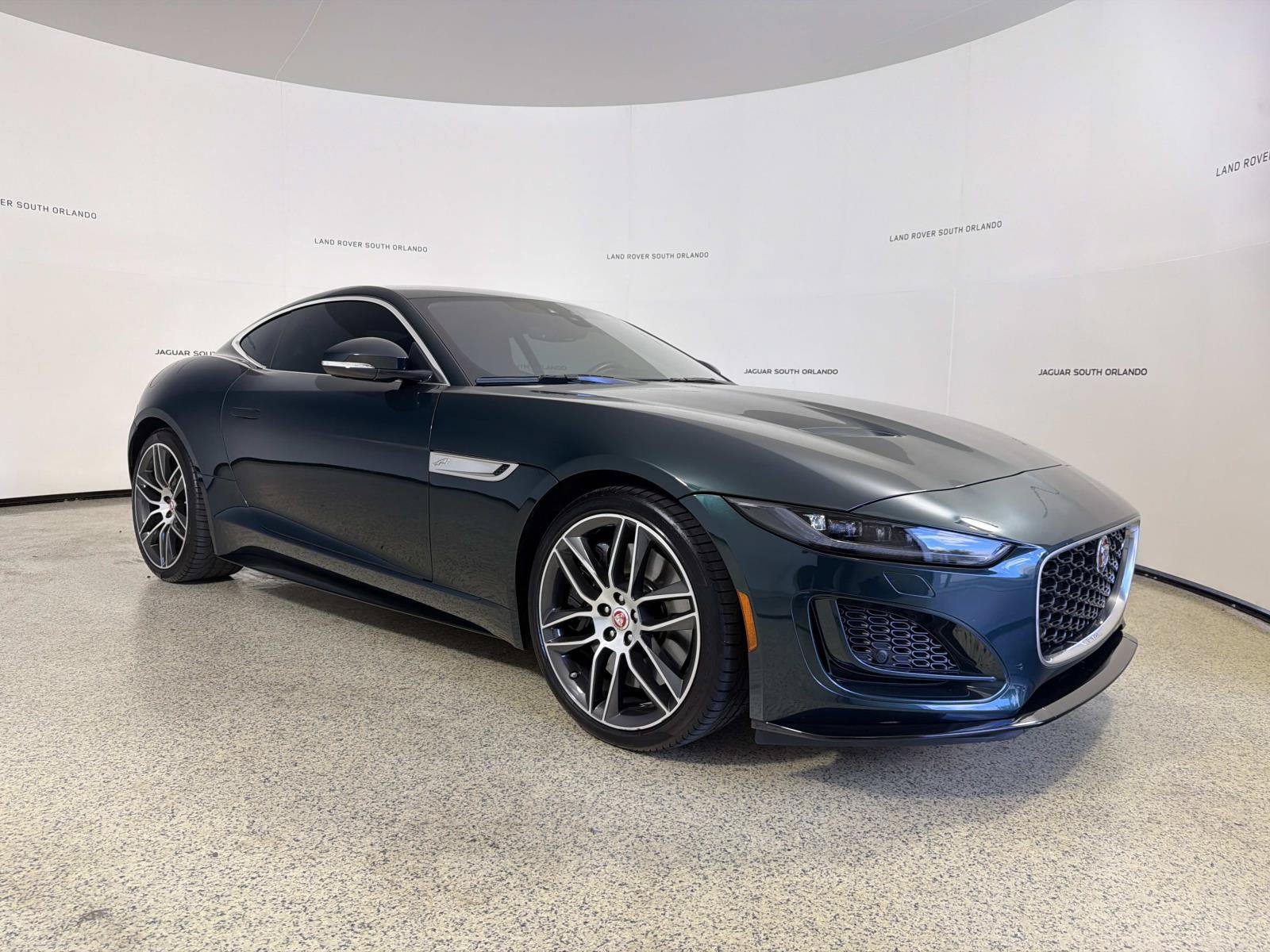 Certified 2023 Jaguar F-TYPE R-Dynamic AWD/4WD image 7