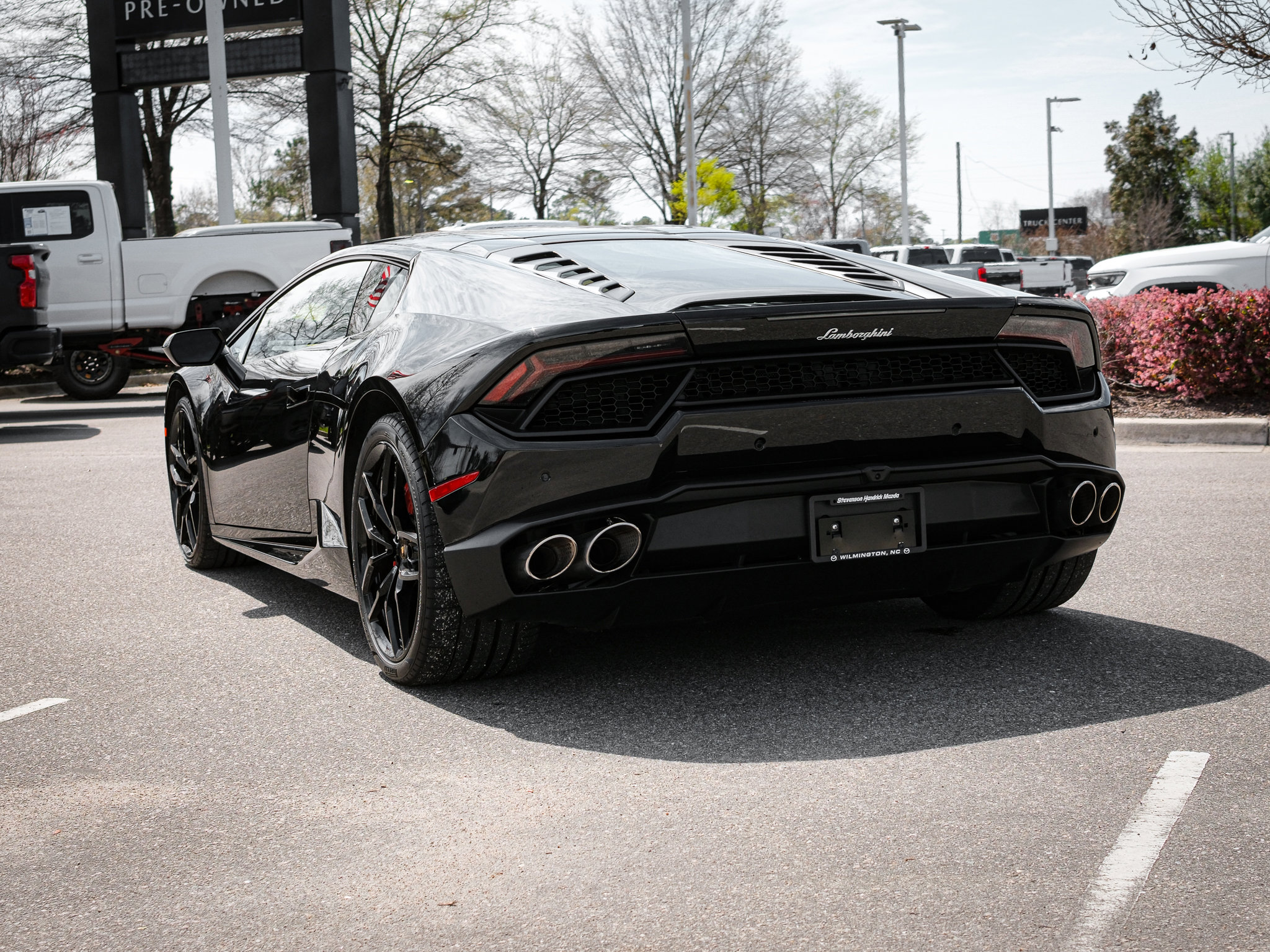 Used 2019 Lamborghini Huracan LP 580-2 image 8