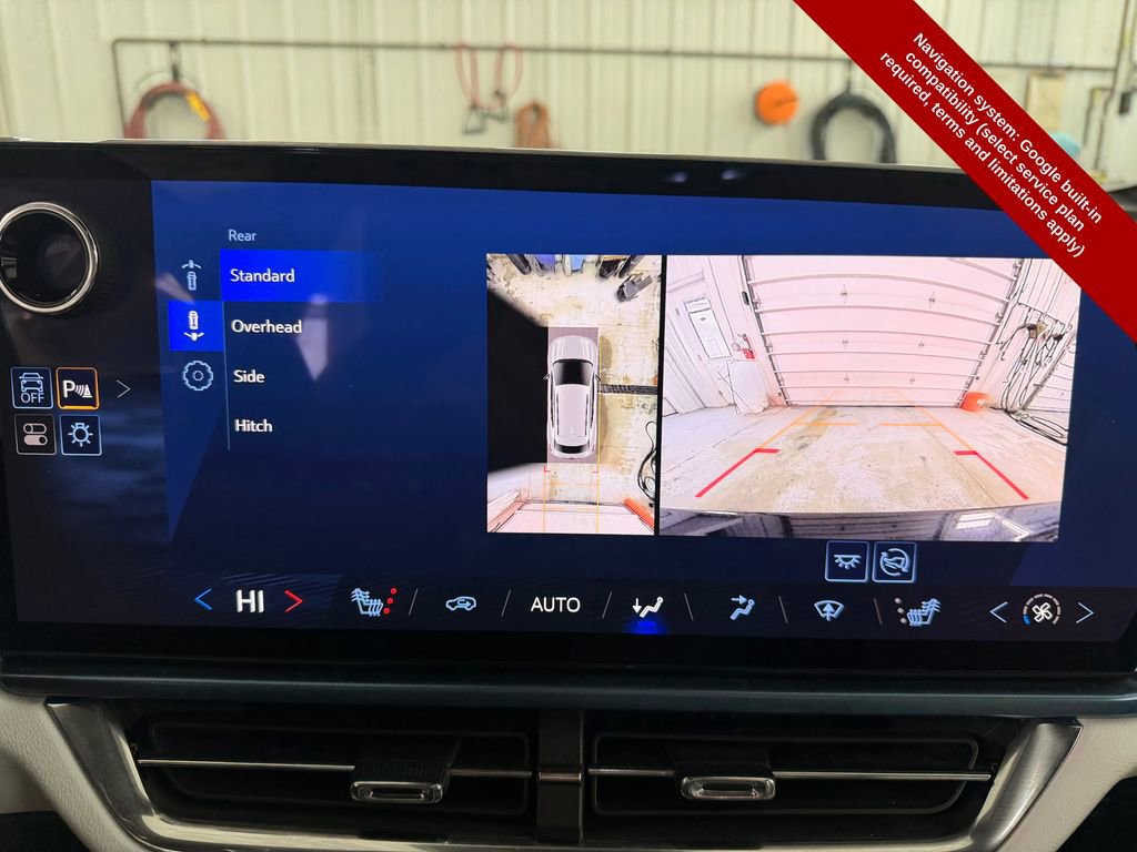 Used 2024 Chevrolet Equinox EV LT w/ LPO, Trailering Package image 23