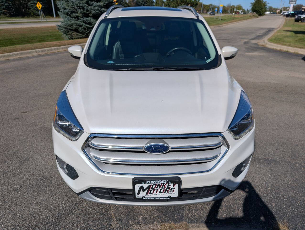 Used 2018 Ford Escape Titanium w/ Ford Safe & Smart Package image 4