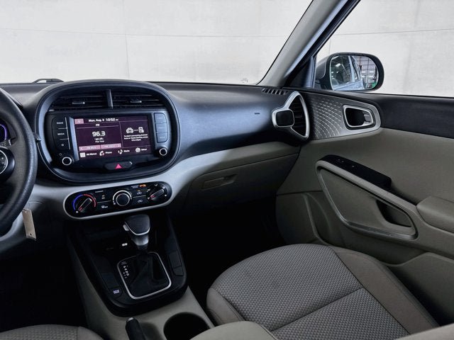 Certified 2023 Kia Soul LX FWD image 21