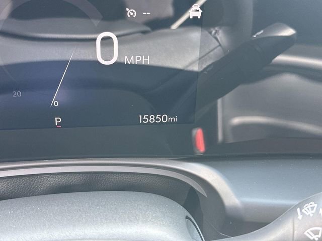 Used 2025 Buick Encore GX Sport Touring w/ Advanced Technology Package image 11