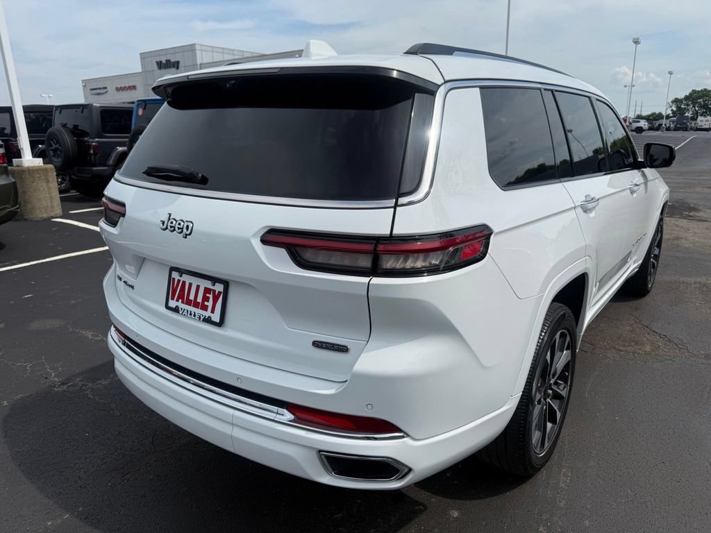 Used 2021 Jeep Grand Cherokee L Overland w/ Advanced Protech Group III AWD/4WD image 5