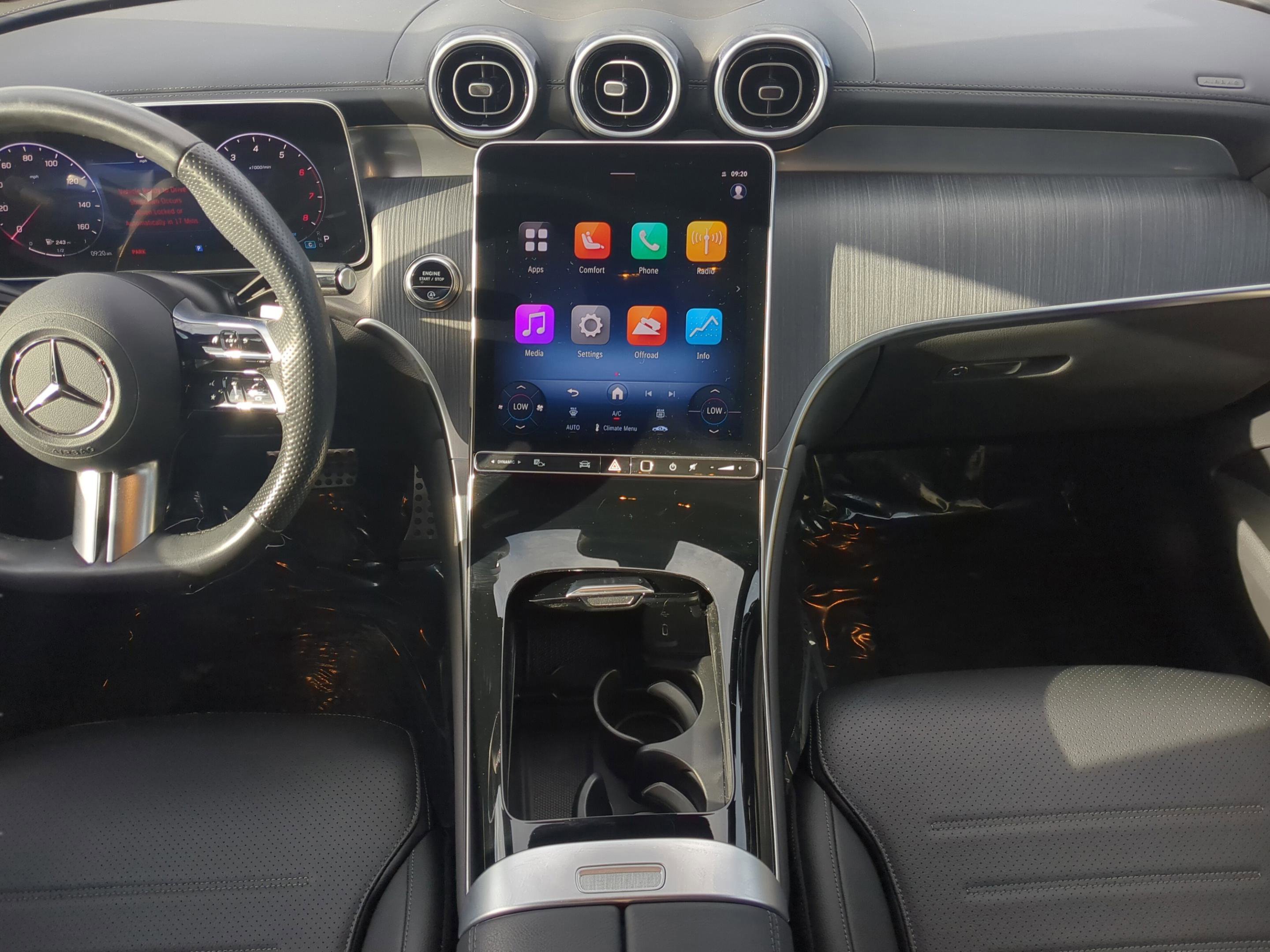 Certified 2025 Mercedes-Benz GLC 300 4MATIC image 19