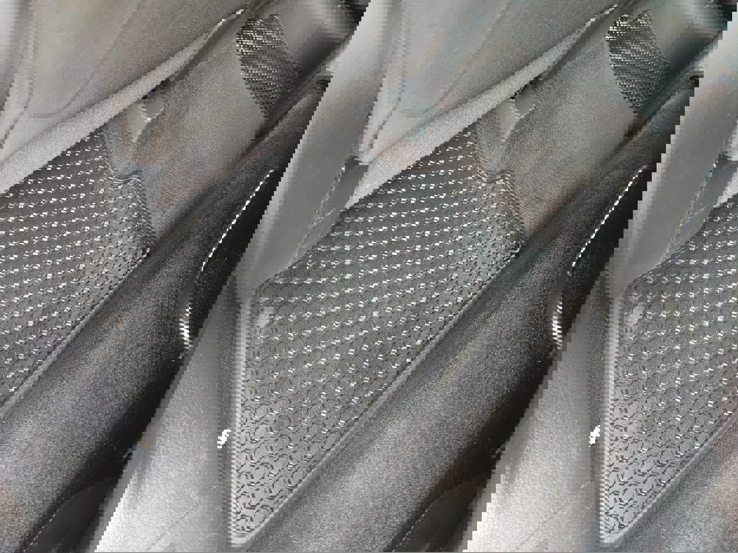 Used 2016 Jeep Cherokee Latitude w/ Cold Weather Group image 12