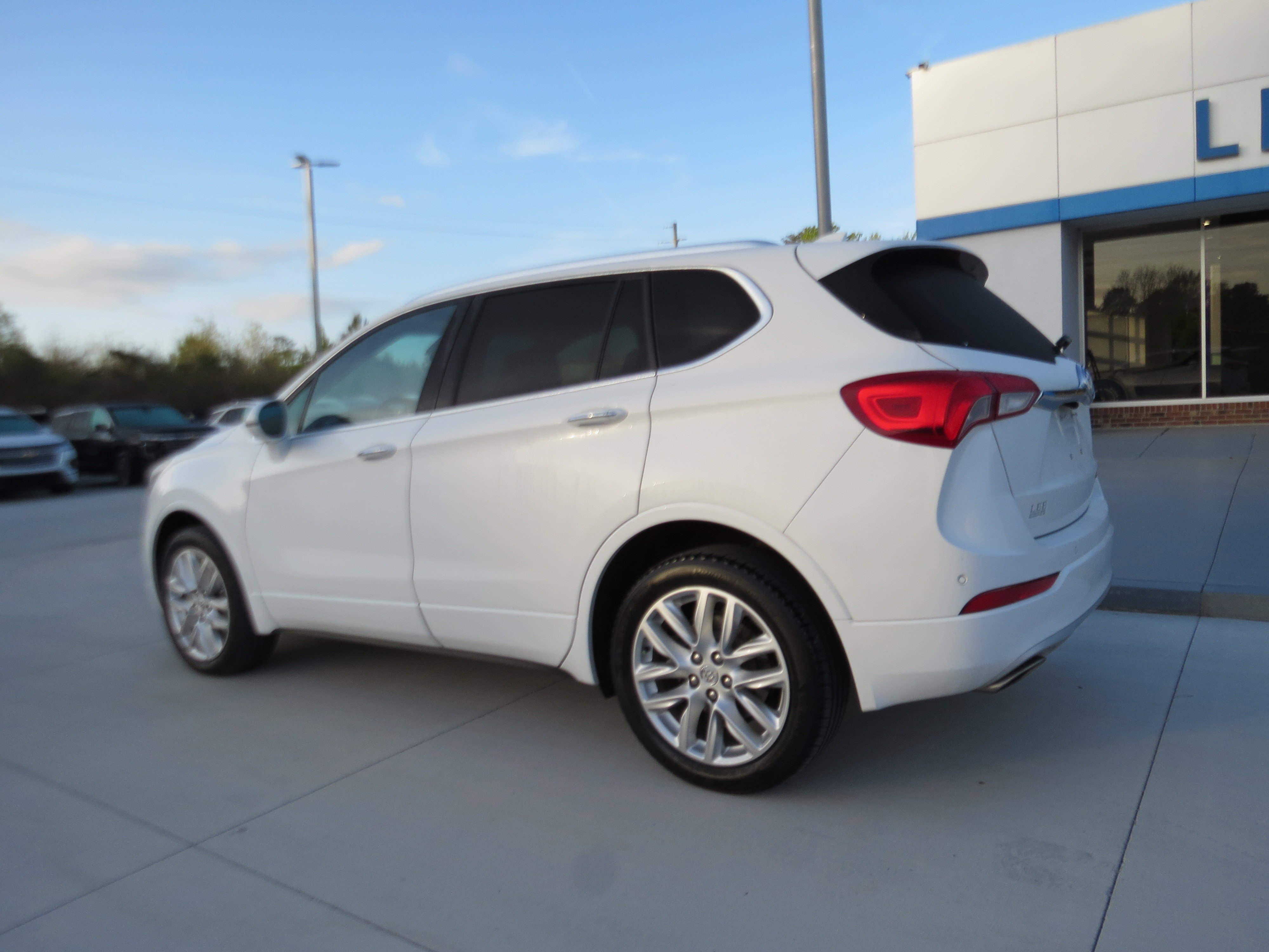 Certified 2020 Buick Envision Premium w/ Driver Confidence Package image 3