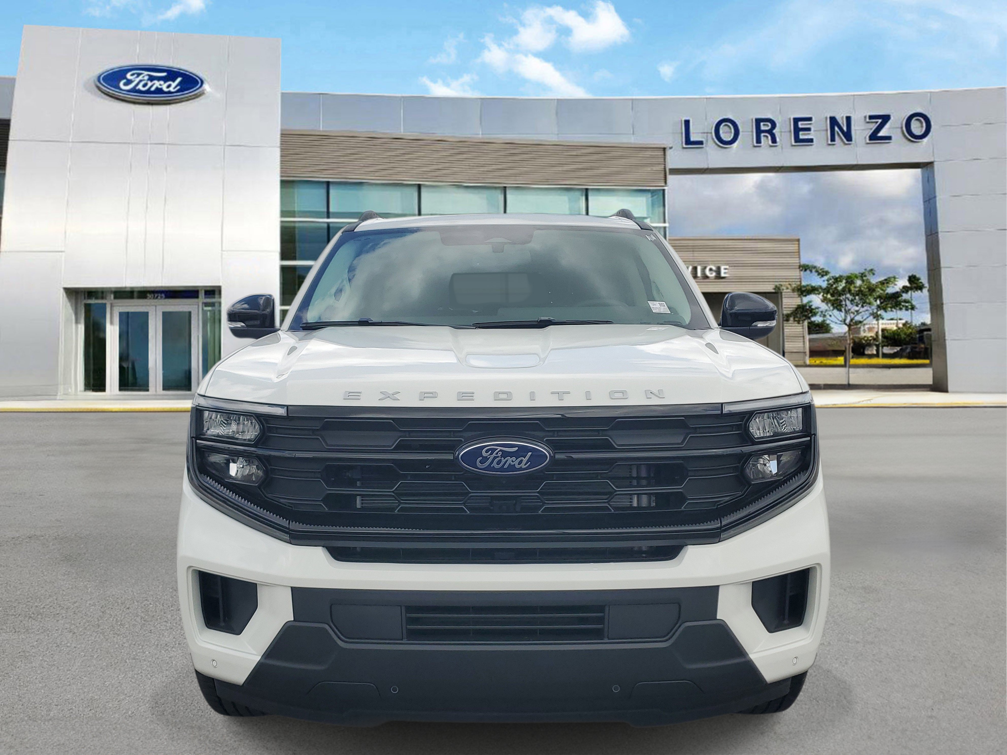 New 2026 Ford Expedition Active RWD image 2