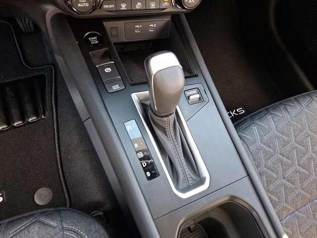 New 2026 Nissan Kicks SV w/ SV Premium Package image 7