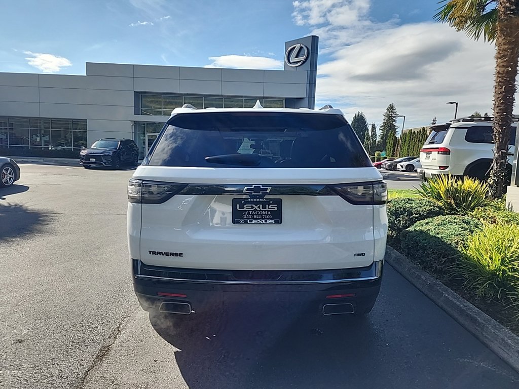 Used 2019 Chevrolet Traverse Premier w/ Redline Edition AWD/4WD image 4