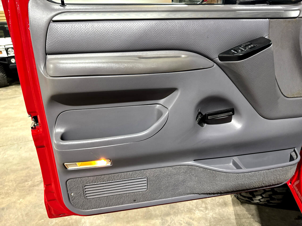 Used 1994 Ford F350 4x4 Regular Cab image 56