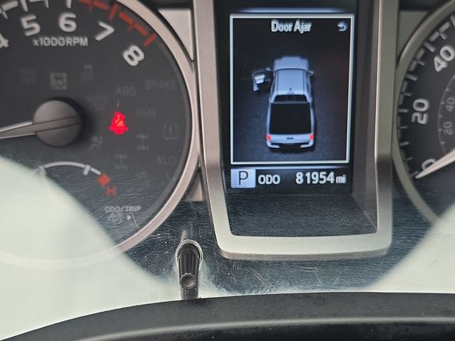 Used 2023 Toyota Tacoma Limited AWD/4WD image 15