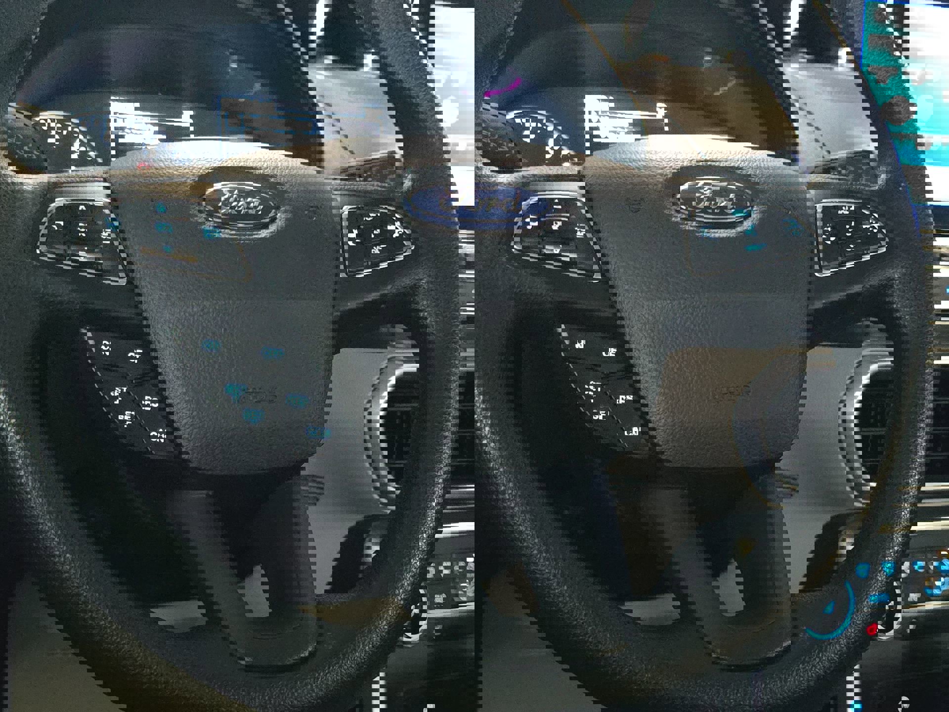 Used 2021 Ford EcoSport SE w/ SE Convenience Package FWD image 13