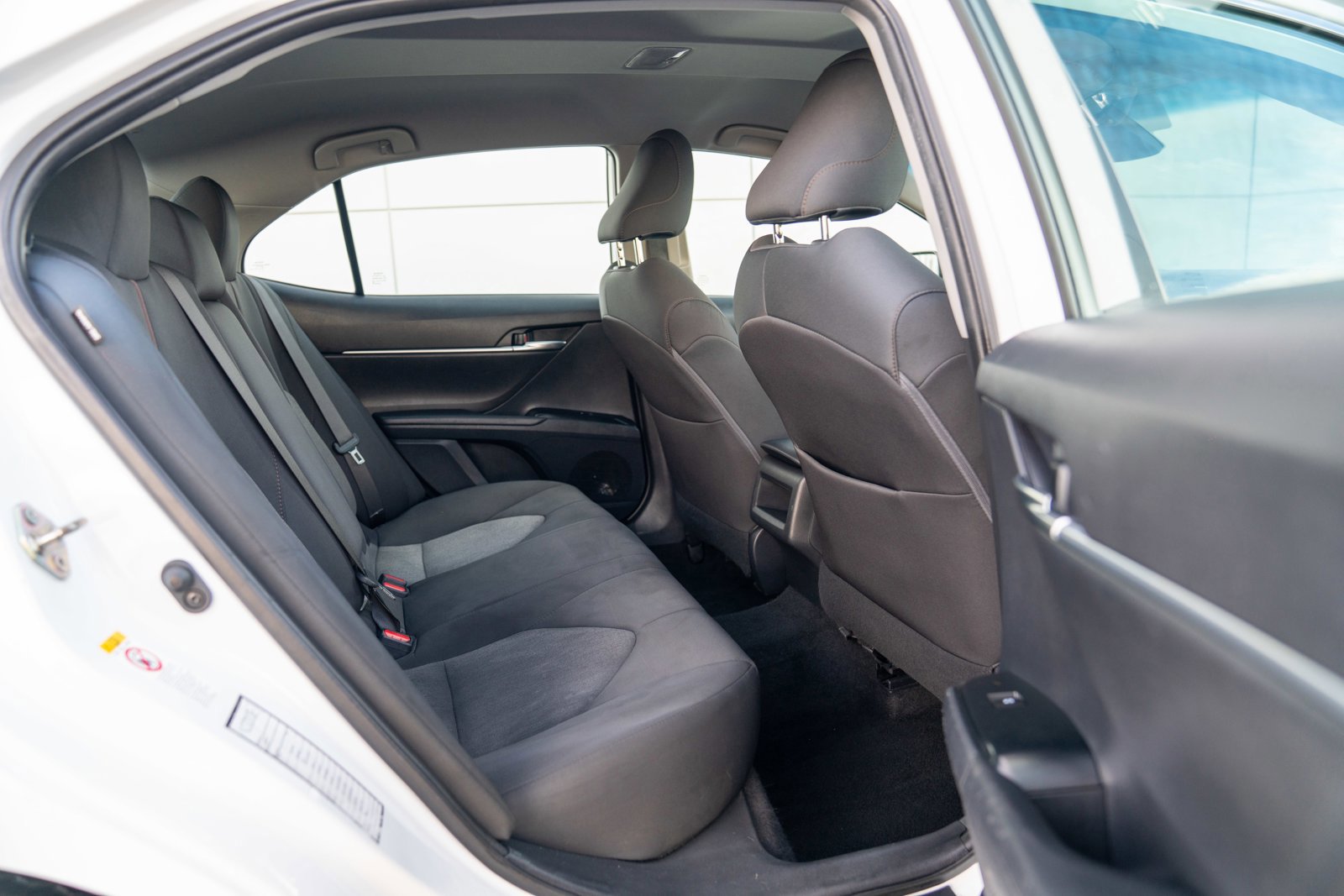 Used 2019 Toyota Camry LE image 22