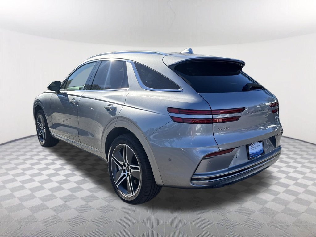 Used 2026 Genesis Electrified GV70 Advanced AWD/4WD image 7