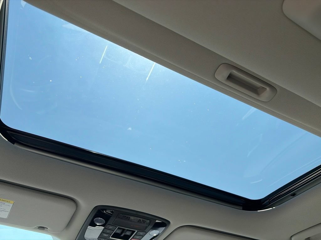 Used 2026 Kia Carnival SX Prestige FWD image 19