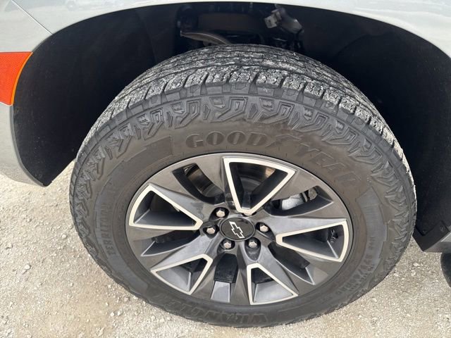 Used 2024 Chevrolet Tahoe Z71 w/ Luxury Package image 34