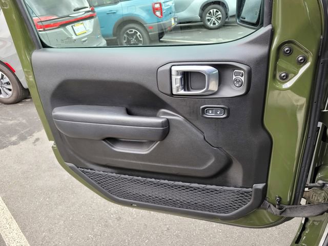 Used 2023 Jeep Wrangler Unlimited AWD/4WD image 27