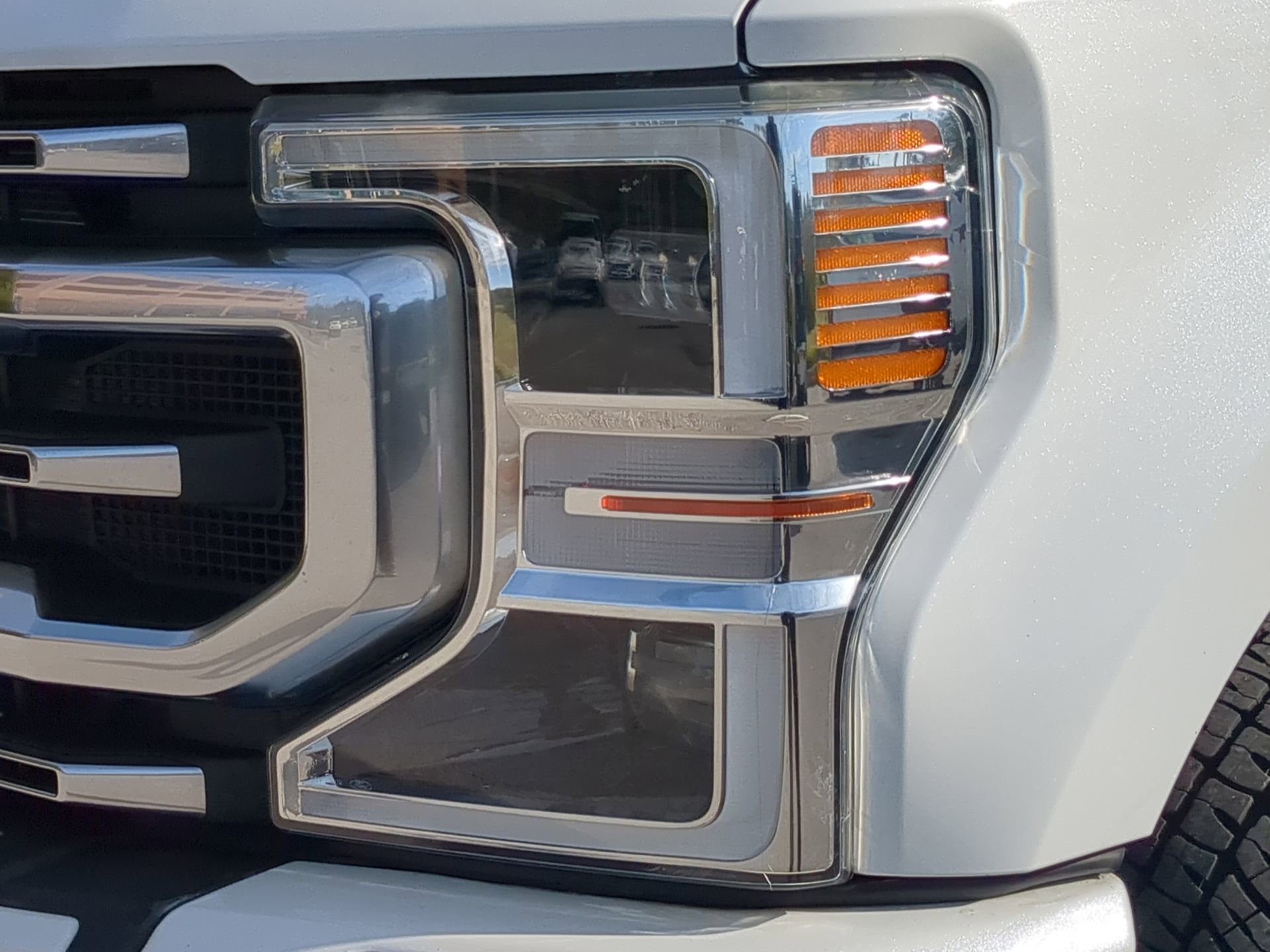 Certified 2022 Ford F250 Platinum w/ FX4 Off-Road Package image 36