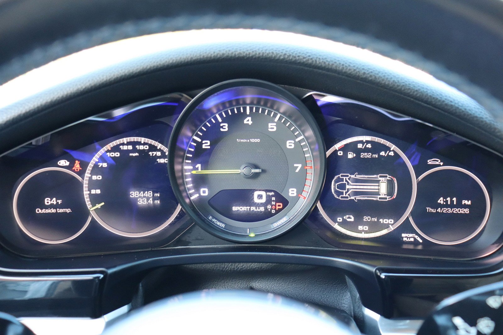 Used 2018 Porsche Panamera 4 w/ Premium Package Plus AWD/4WD image 31