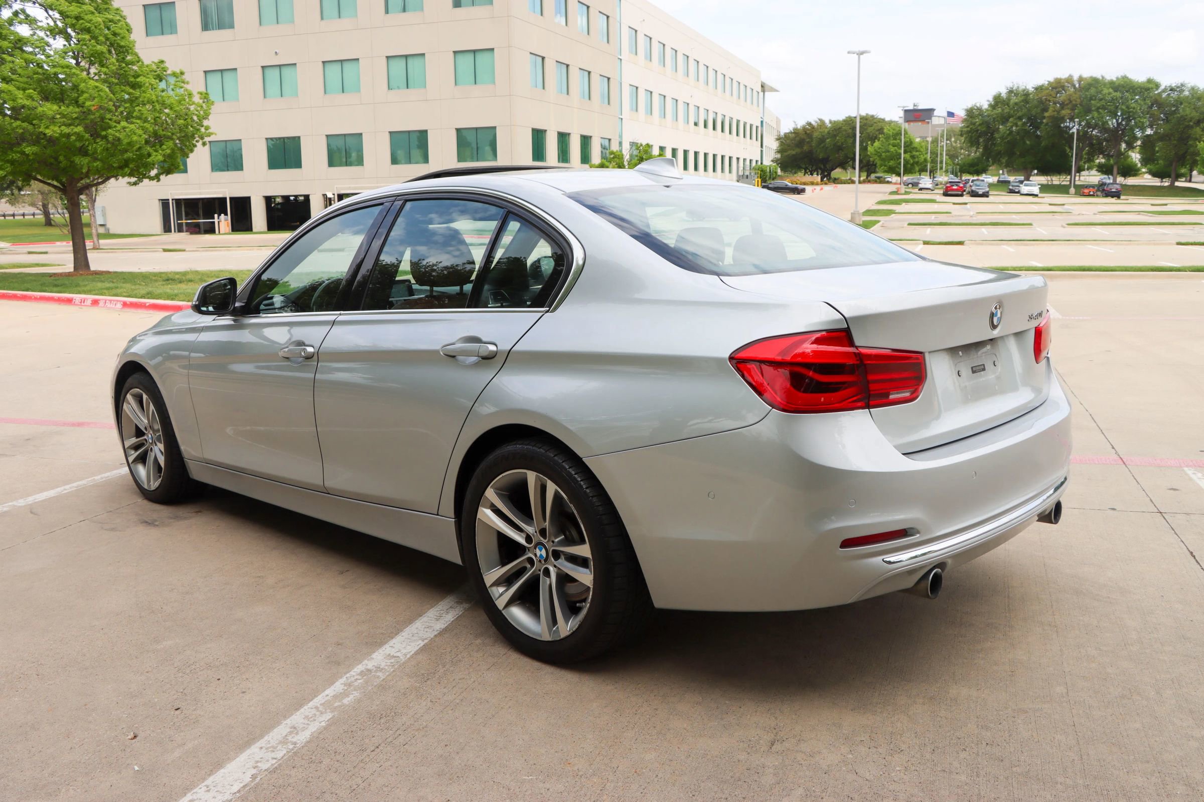 Used 2017 BMW 340i Sedan image 5