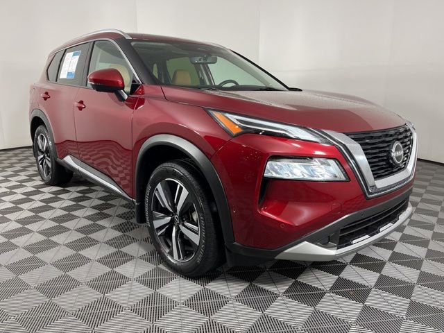 Used 2023 Nissan Rogue Platinum w/ Platinum Premium Package image 2