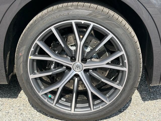 New 2026 Maserati Grecale Modena image 12