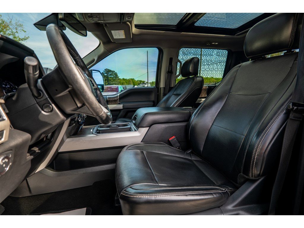 Used 2019 Ford F350 Lariat w/ Lariat Ultimate Package image 16