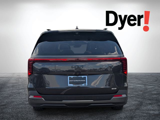 Certified 2025 Kia Carnival SX Prestige FWD image 4