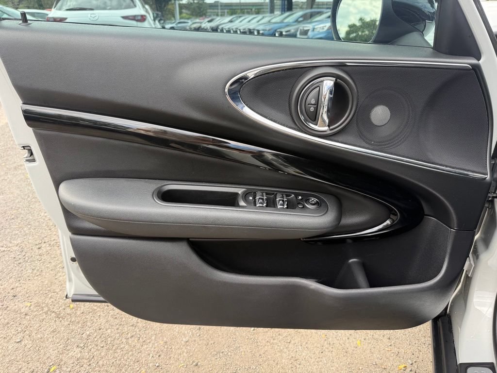 Used 2019 MINI Cooper Clubman FWD image 23