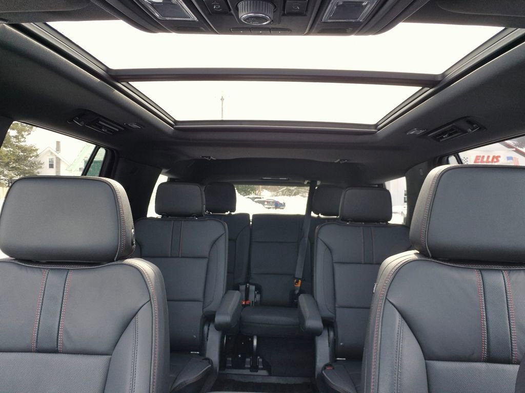 Used 2022 Chevrolet Tahoe RST w/ Luxury Package image 24