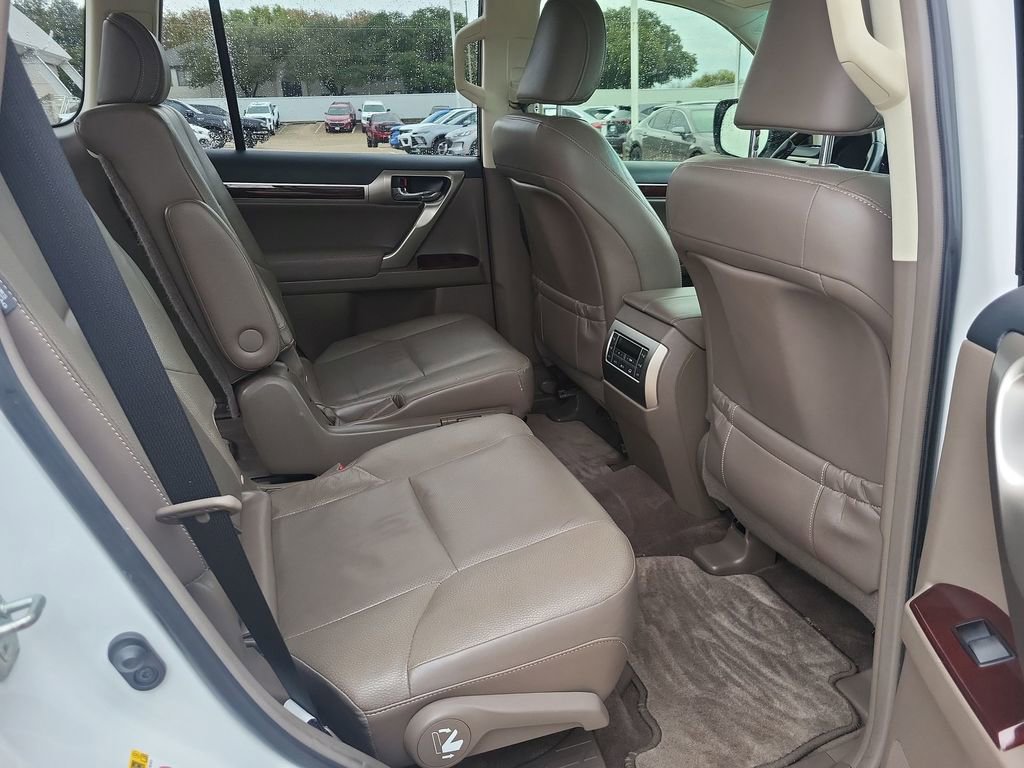 Used 2017 Lexus GX 460 Premium image 27