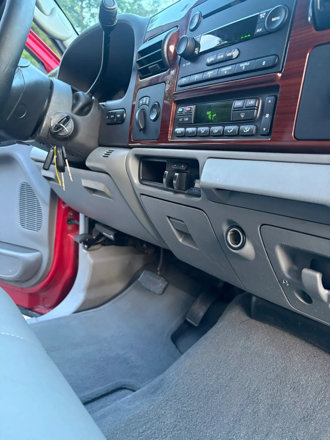 Used 2007 Ford F350 Lariat AWD/4WD image 18