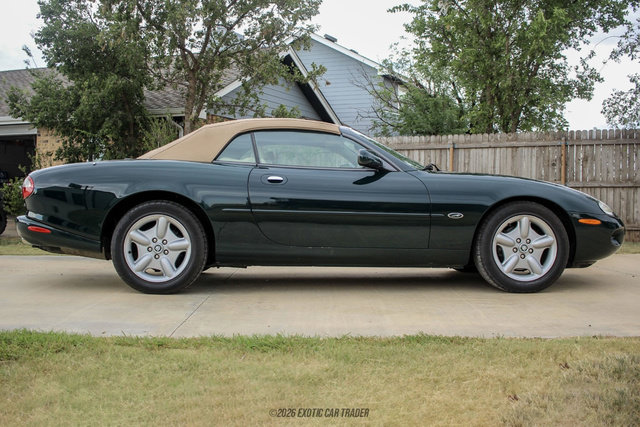 Used 1999 Jaguar XK8 Convertible RWD image 9
