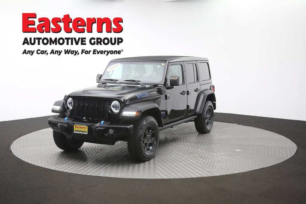 Used 2023 Jeep Wrangler Unlimited w/ Sun & Screen Package AWD/4WD image 57