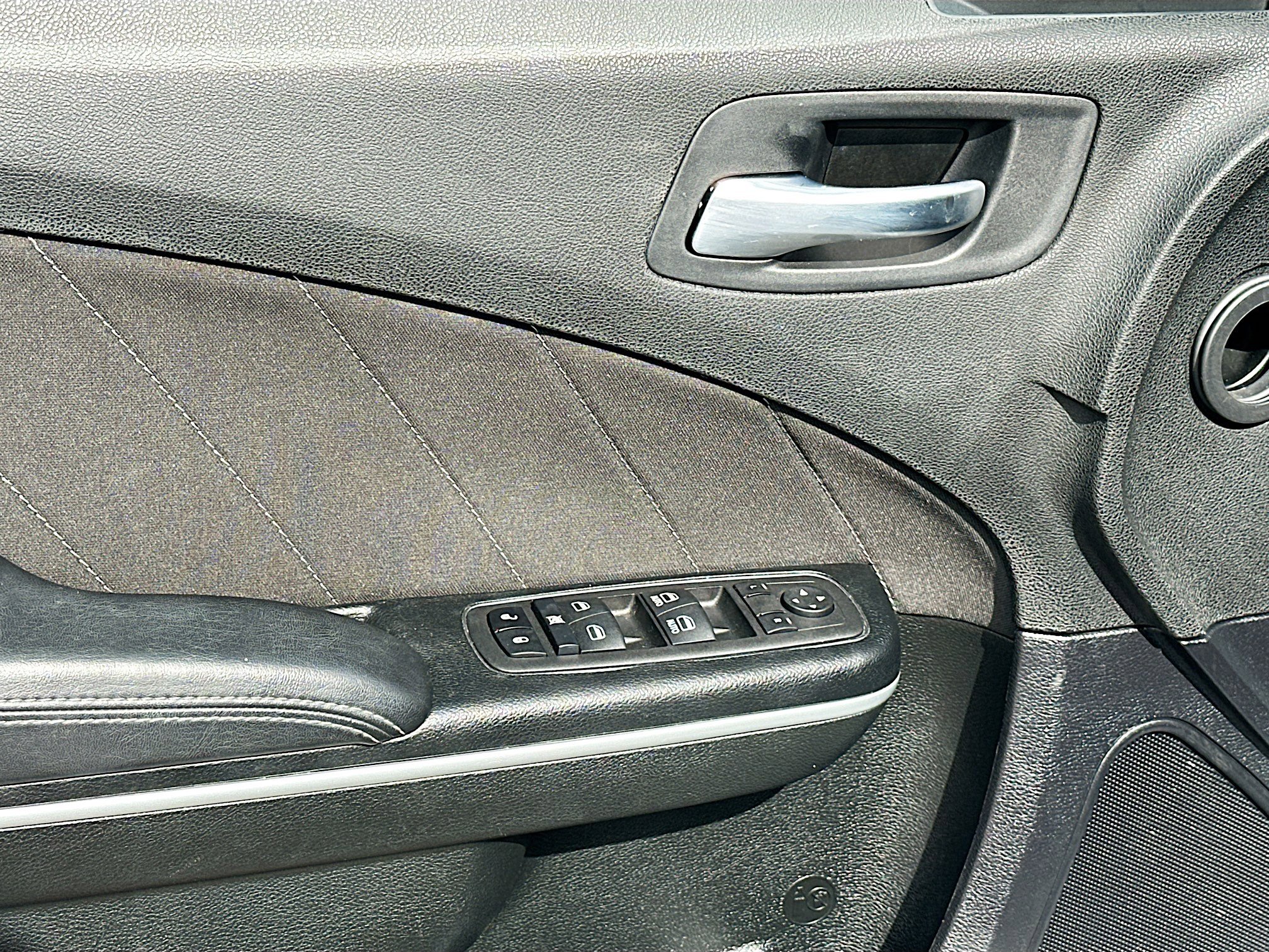 Used 2023 Dodge Charger GT image 17