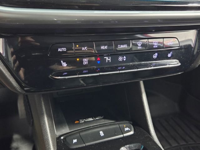 Used 2023 Chevrolet Bolt LT w/ Infotainment Package image 20