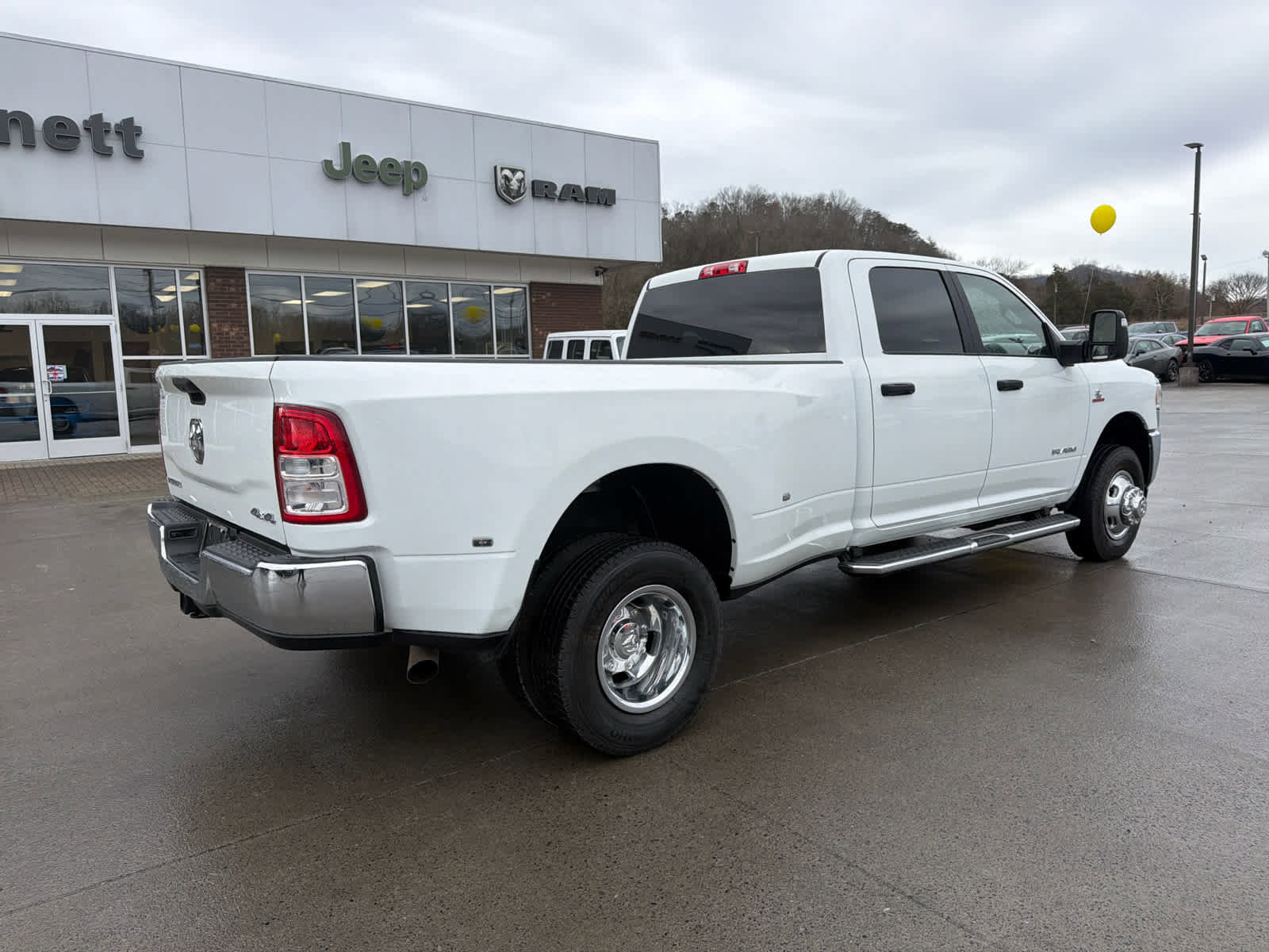 Used 2024 RAM 3500 Big Horn image 6