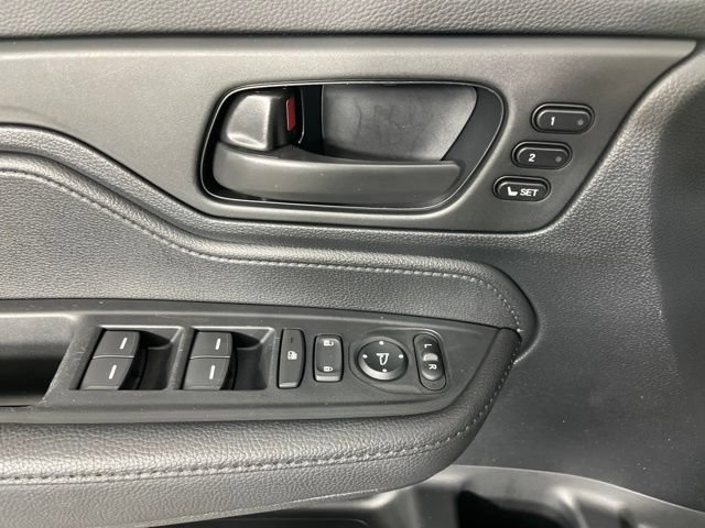 Used 2024 Honda Odyssey EX-L image 34