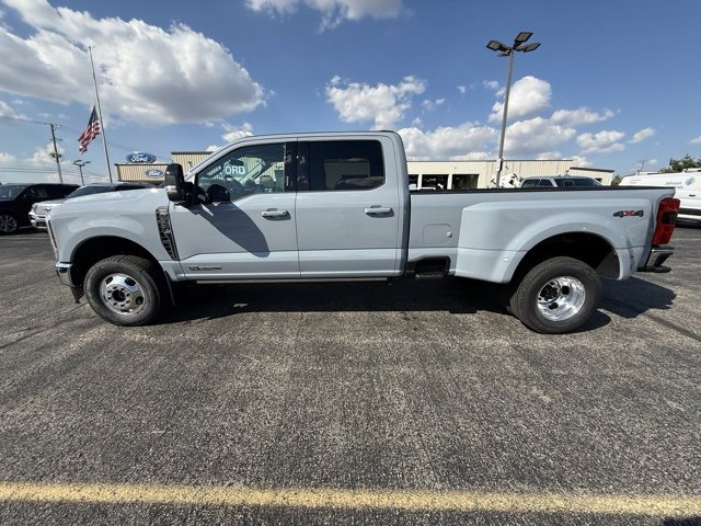 New 2026 Ford F350 Lariat w/ Lariat Ultimate Package image 3