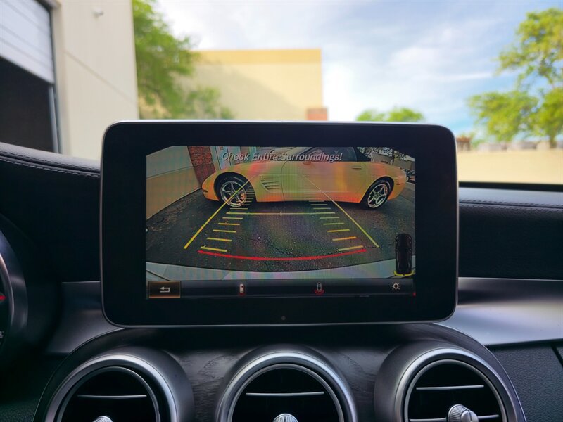 Used 2015 Mercedes-Benz C 400 4MATIC w/ Multimedia Package image 19