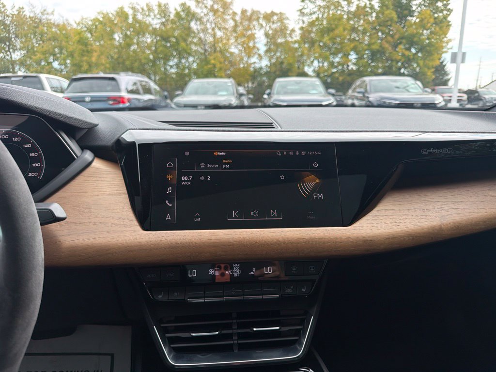 Used 2023 Audi e-tron GT Premium Plus AWD/4WD image 15