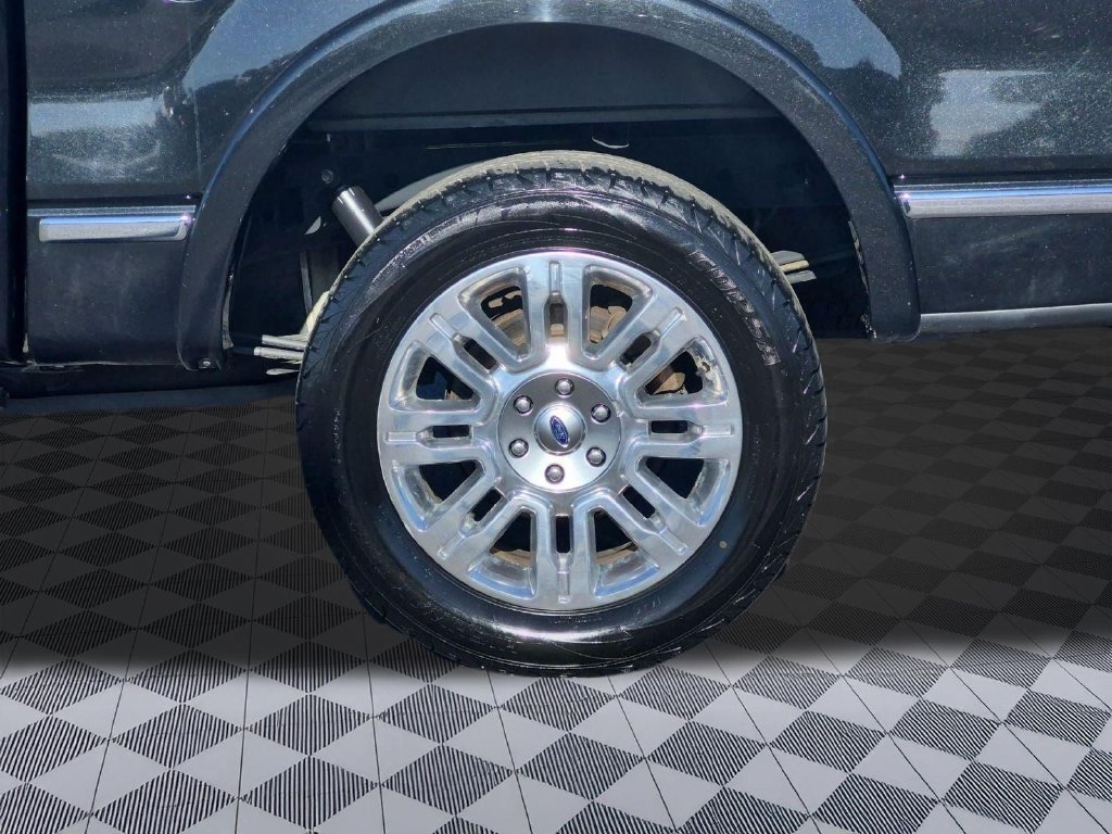 Used 2013 Ford F150 Platinum AWD/4WD image 28