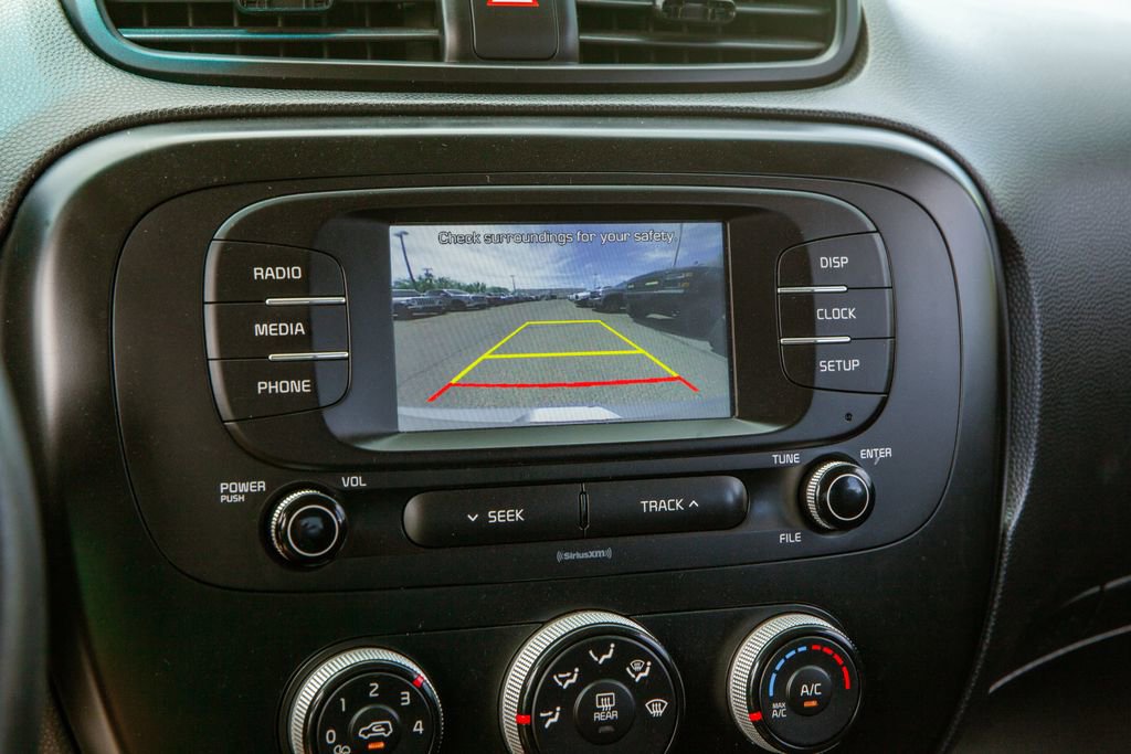 Used 2019 Kia Soul FWD image 15
