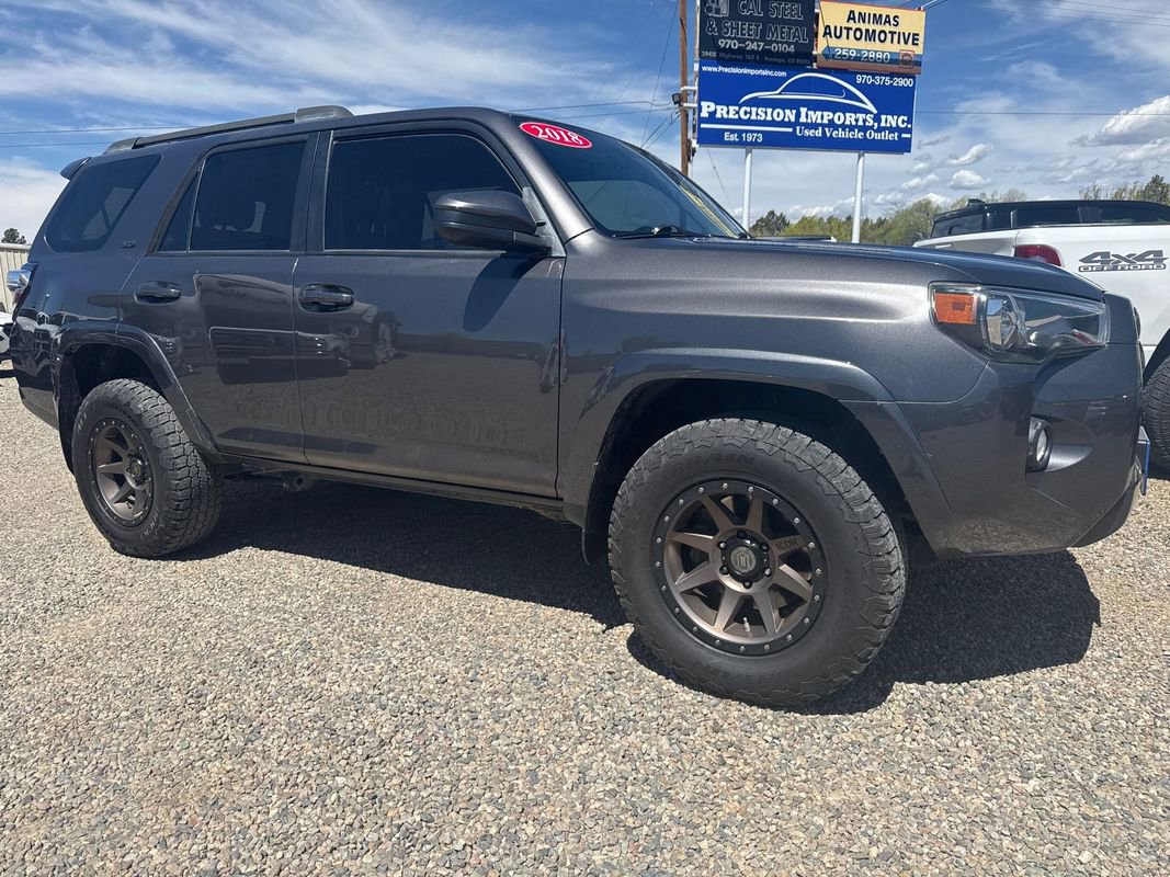 Used 2018 Toyota 4Runner SR5 image 3