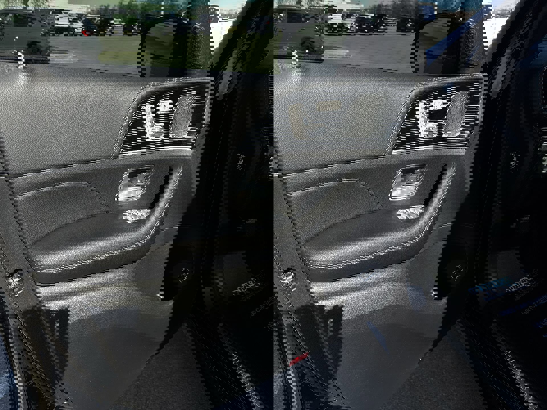 Used 2024 Mercedes-Benz GLE 350 4MATIC image 23