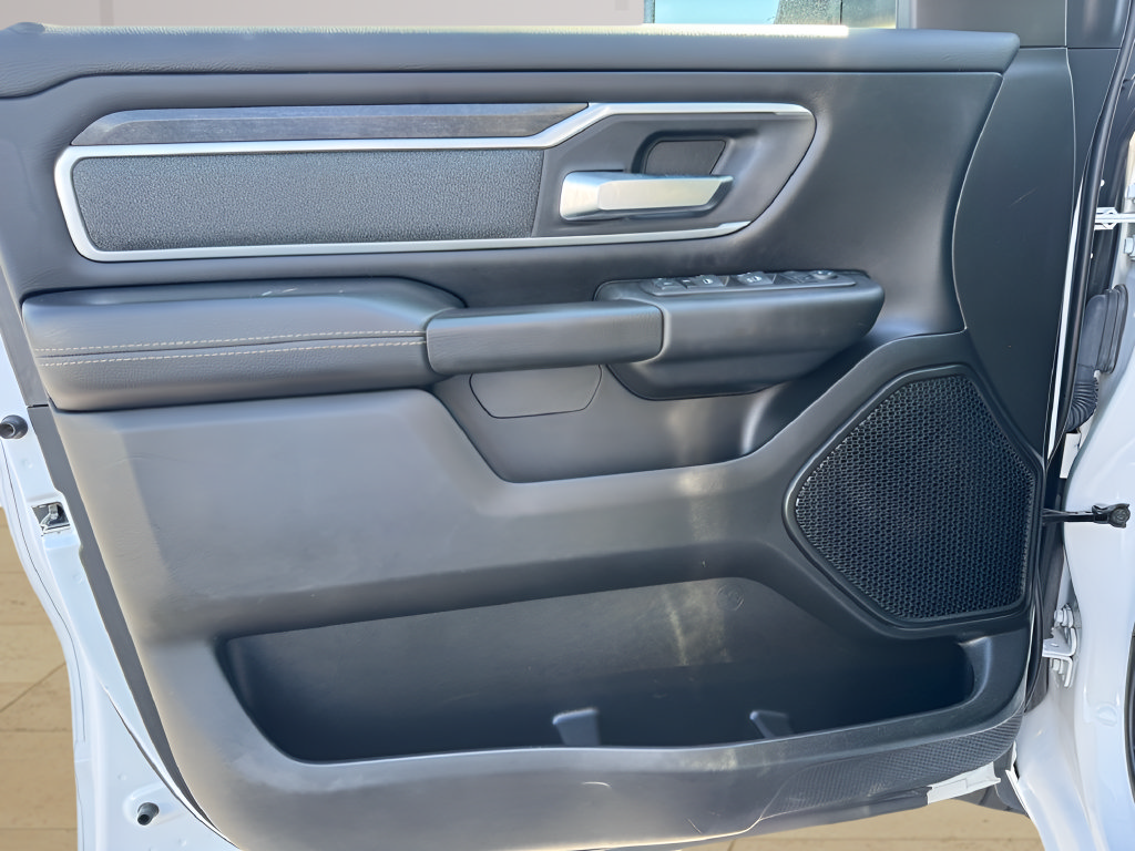 Used 2022 RAM 1500 Big Horn AWD/4WD image 22