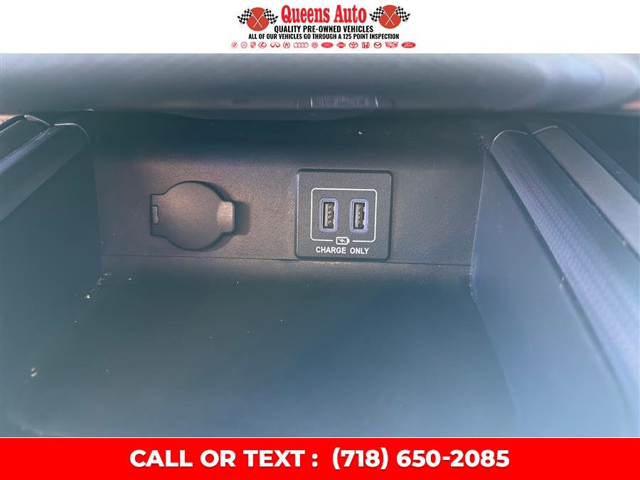 Used 2018 Nissan Pathfinder SL w/ Midnight Edition Package image 53