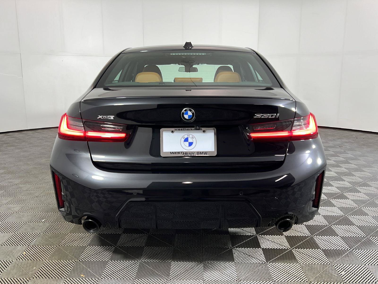 Used 2024 BMW 330i xDrive Sedan w/ M Sport Package AWD/4WD image 6