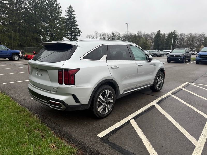 Used 2023 Kia Sorento SX Prestige w/ Panoramic Sunroof Package image 6